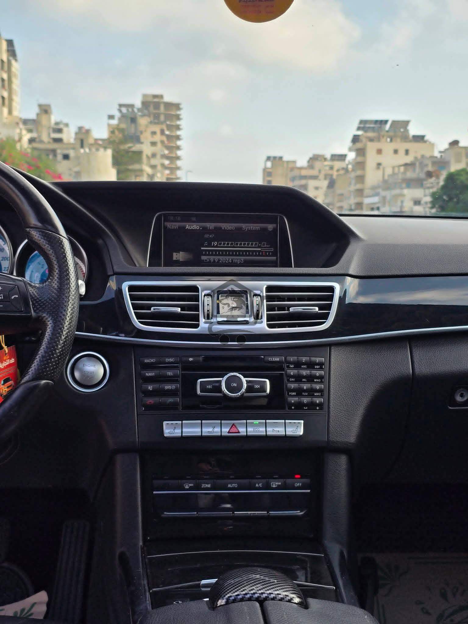 Mercedes E250 - الصورة 3