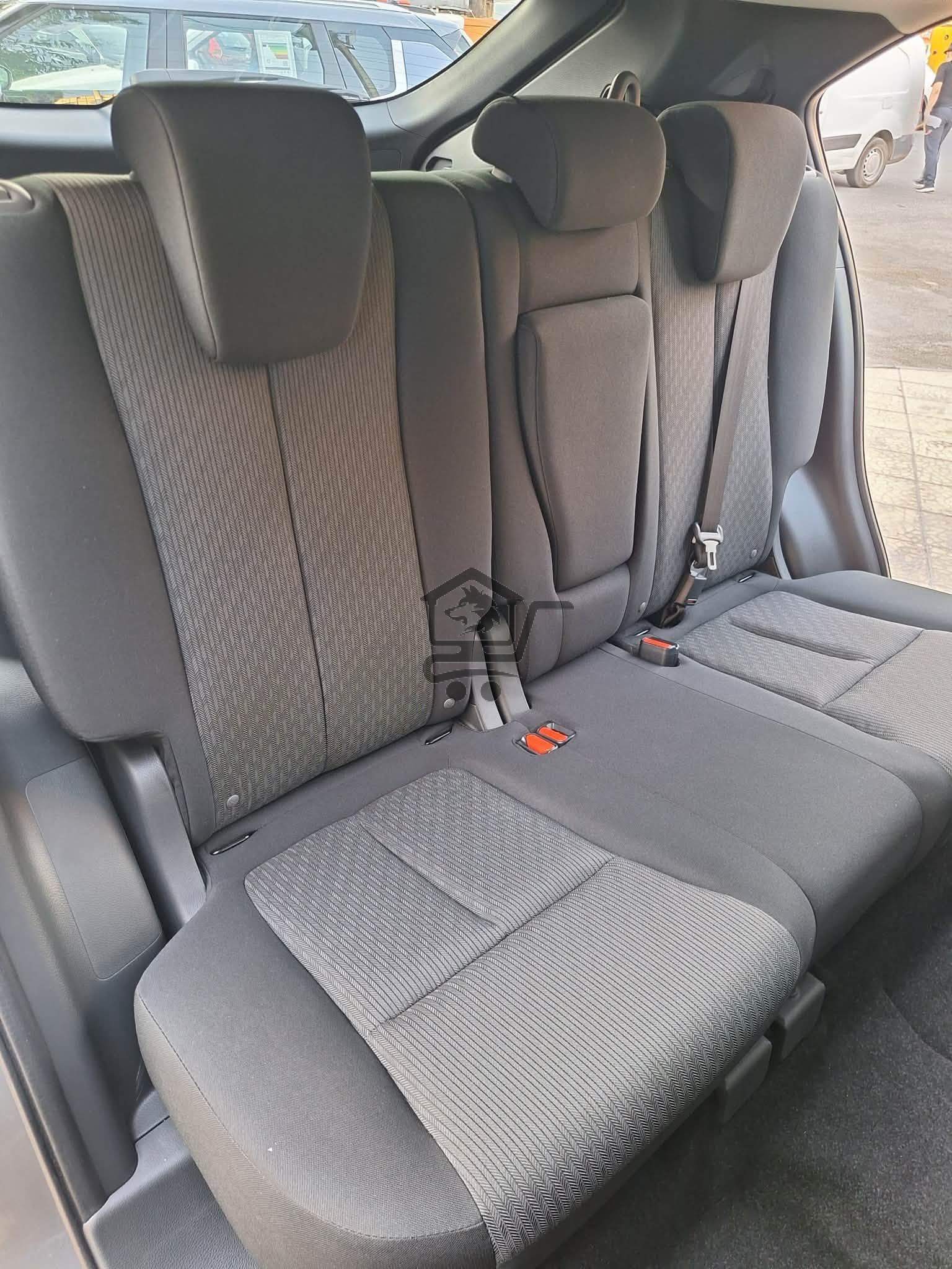 Mitsubishi Eclipse Cross 2025 - الصورة 10