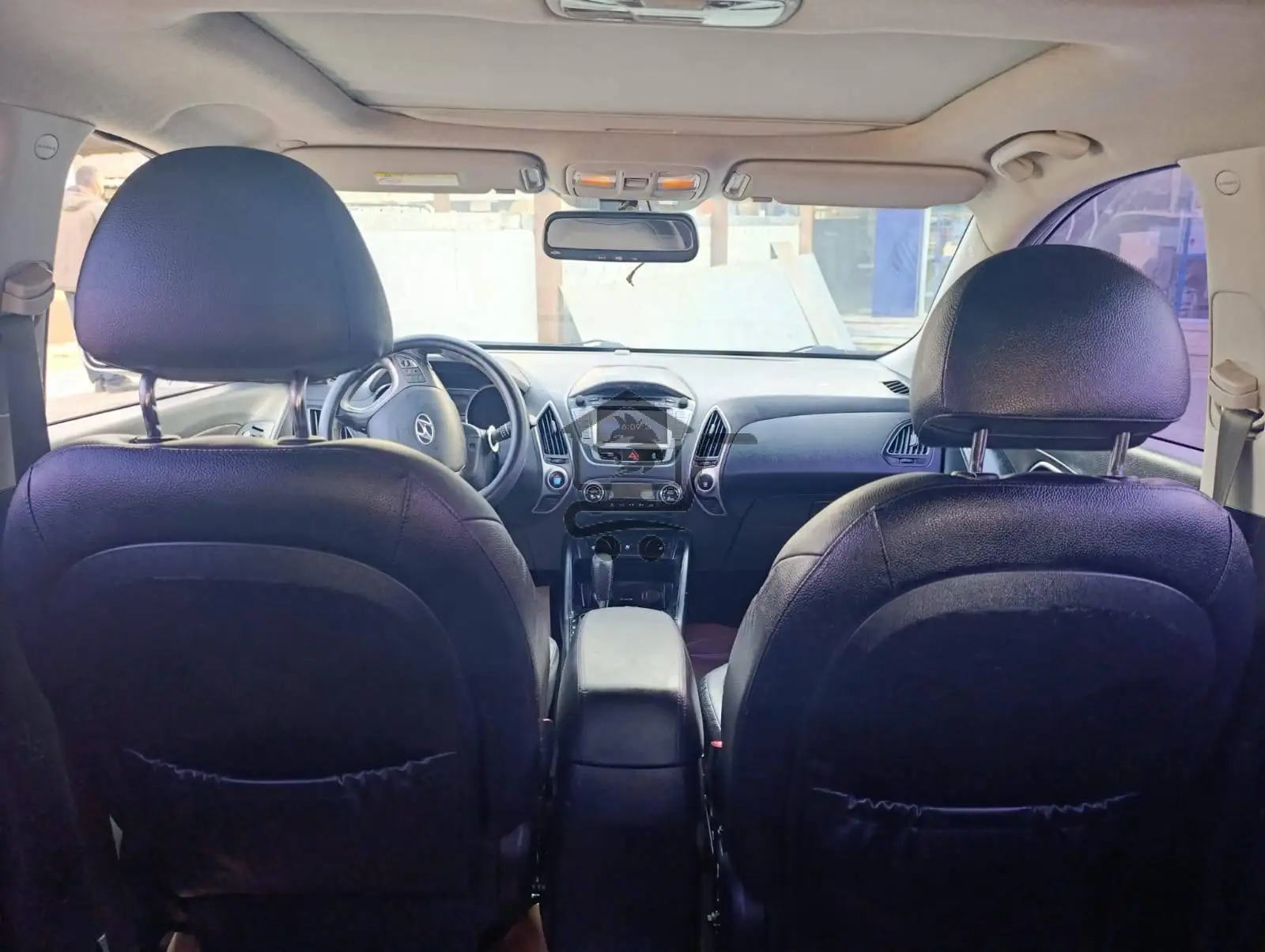 كيا توسان 2012 - الصورة 5