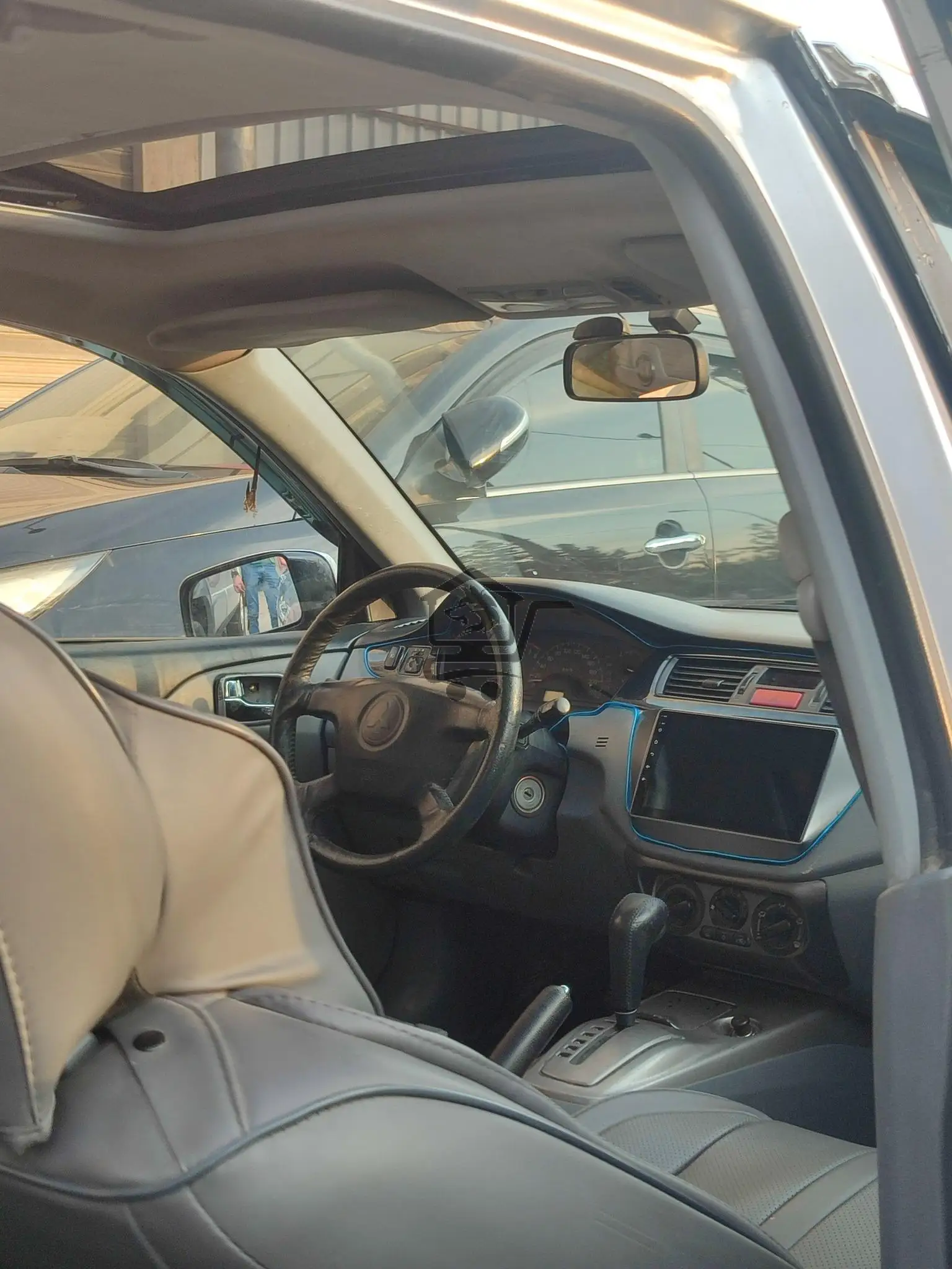 ميتسوبيشي لانسر - الصورة 4