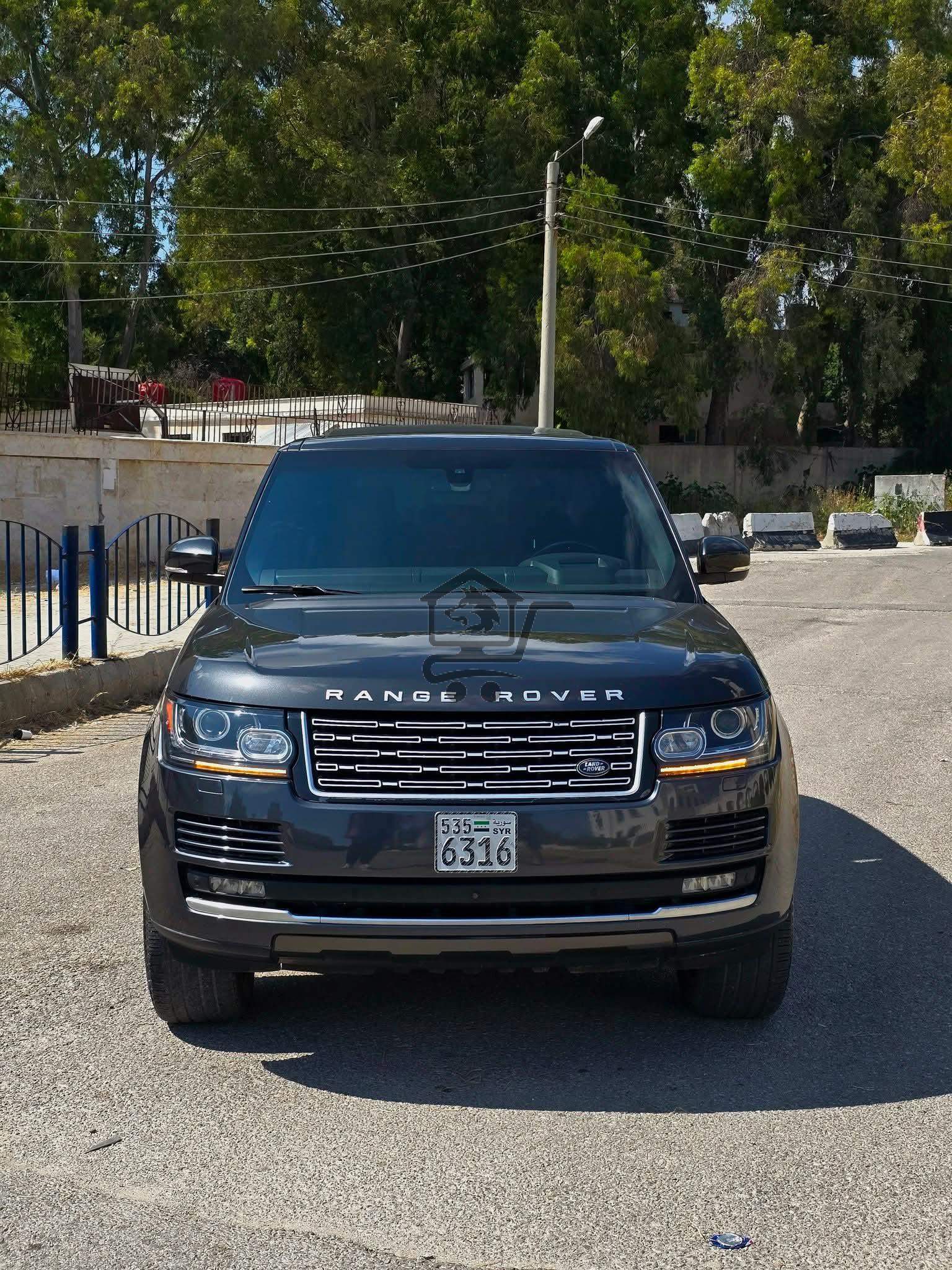 Range Rover Vogue - الصورة 8