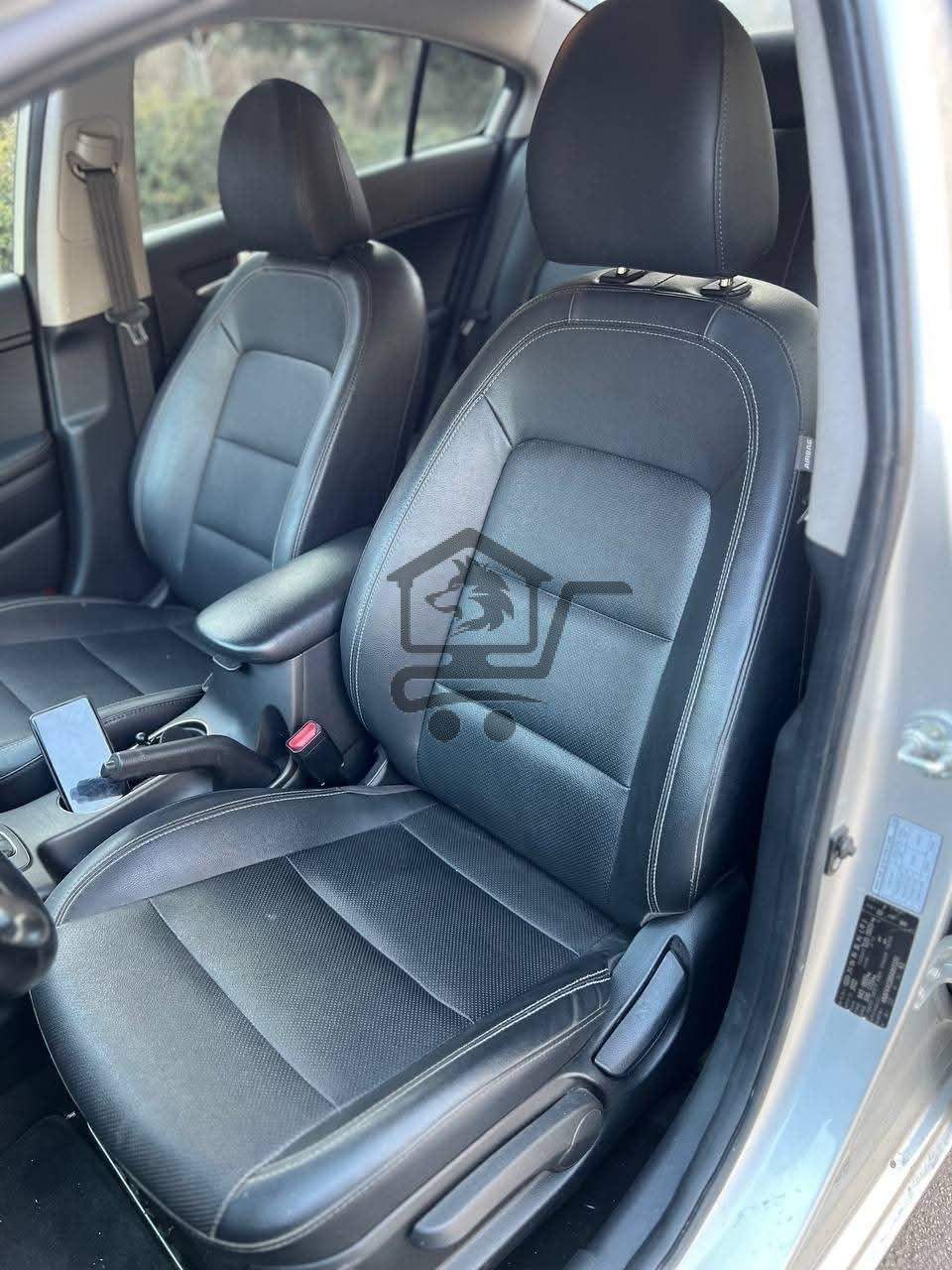 KIA K3 2013 - الصورة 6