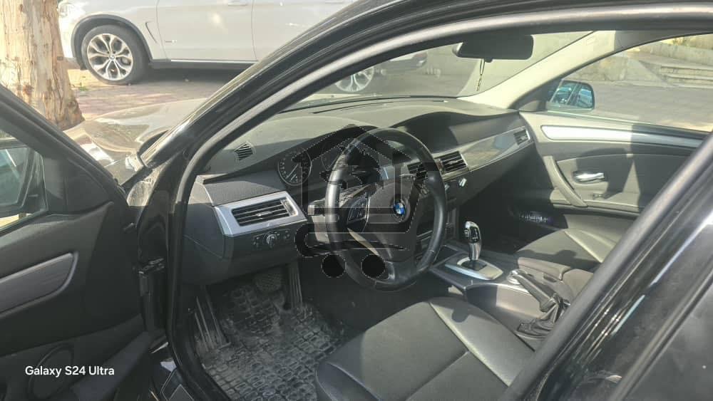 BMW 525 استشن - الصورة 4