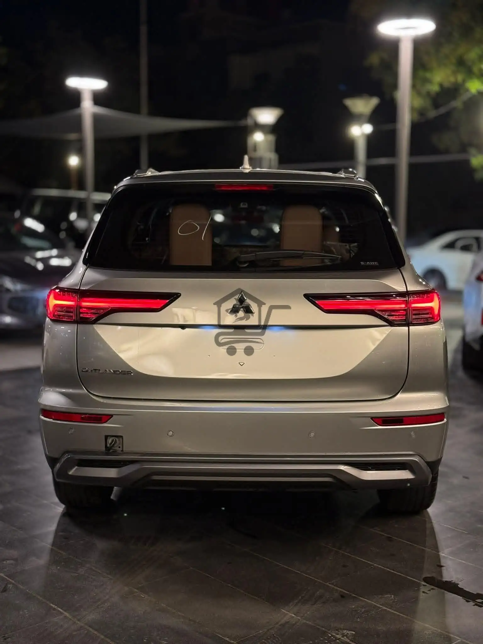 Mitsubishi Out Lander - الصورة 8