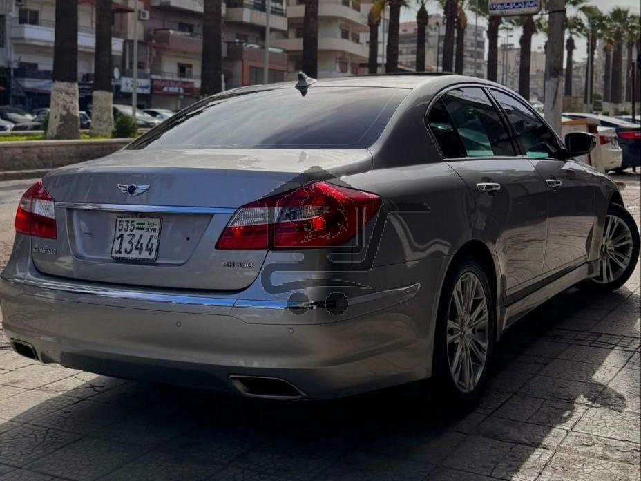 Hyundai Genesis BH330 - الصورة 3
