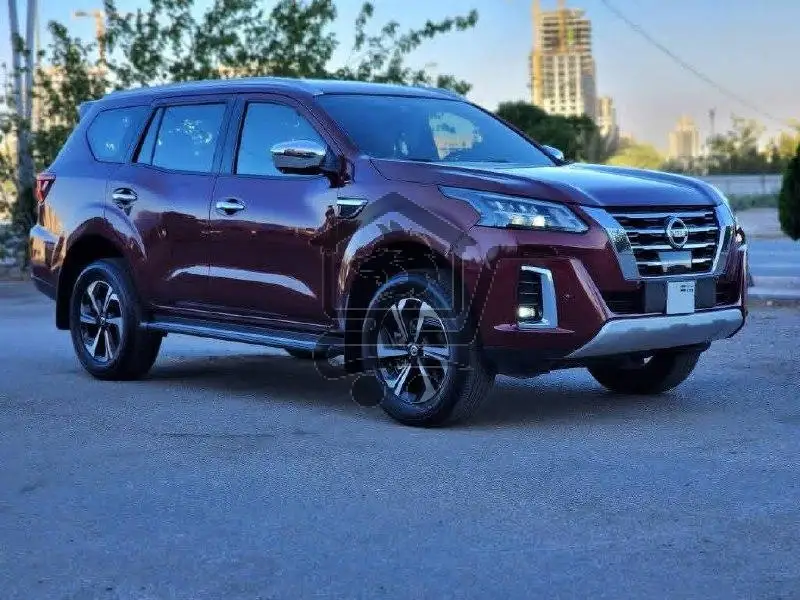 NISSAN XTERA PLATINUM 2024 - الصورة 2