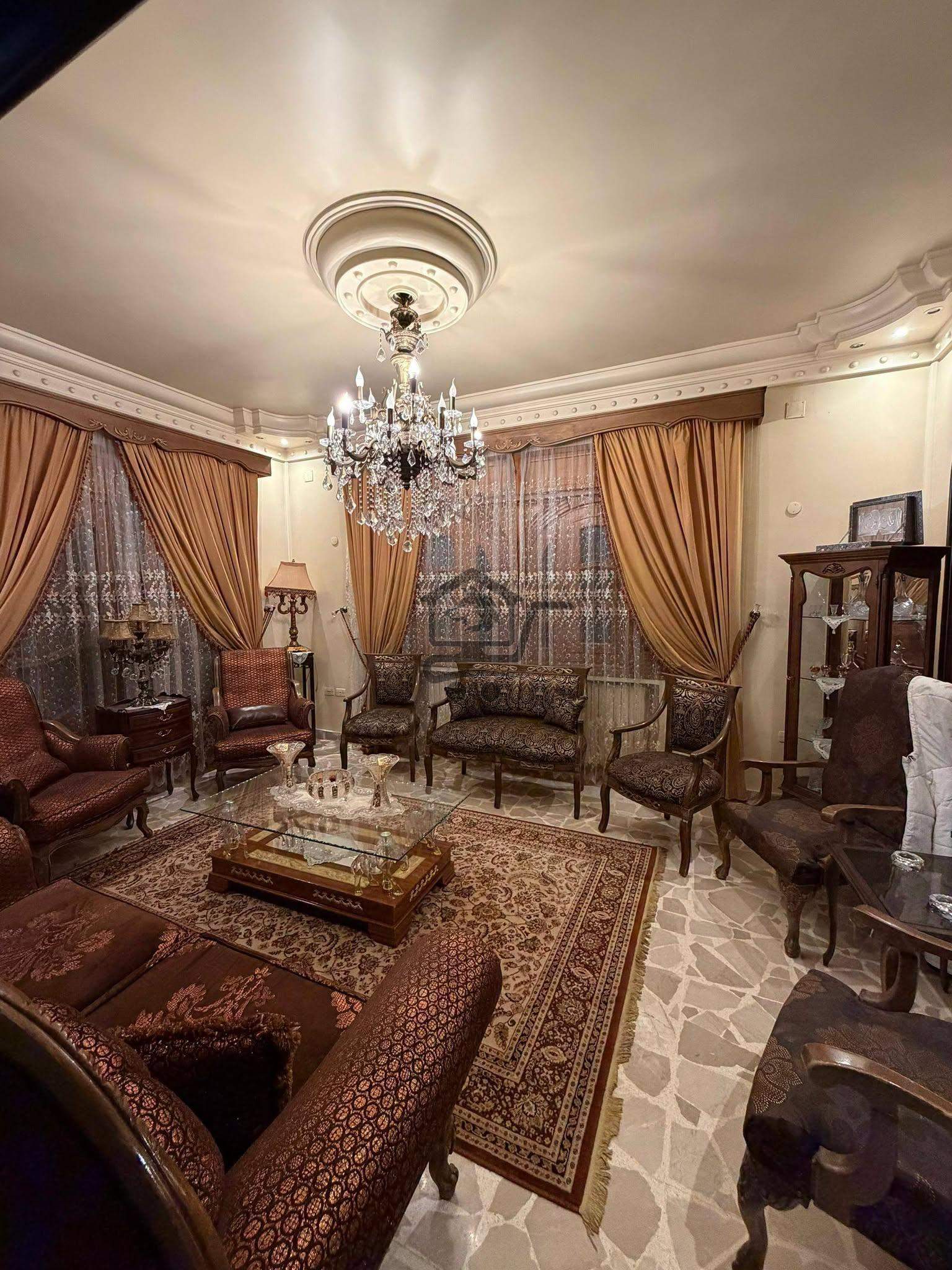 منزل بإشراف مميز - الصورة 1