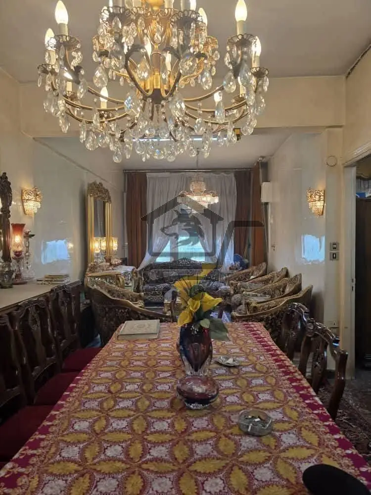 شقة ثلاث غرف بدون فرش - الصورة 1