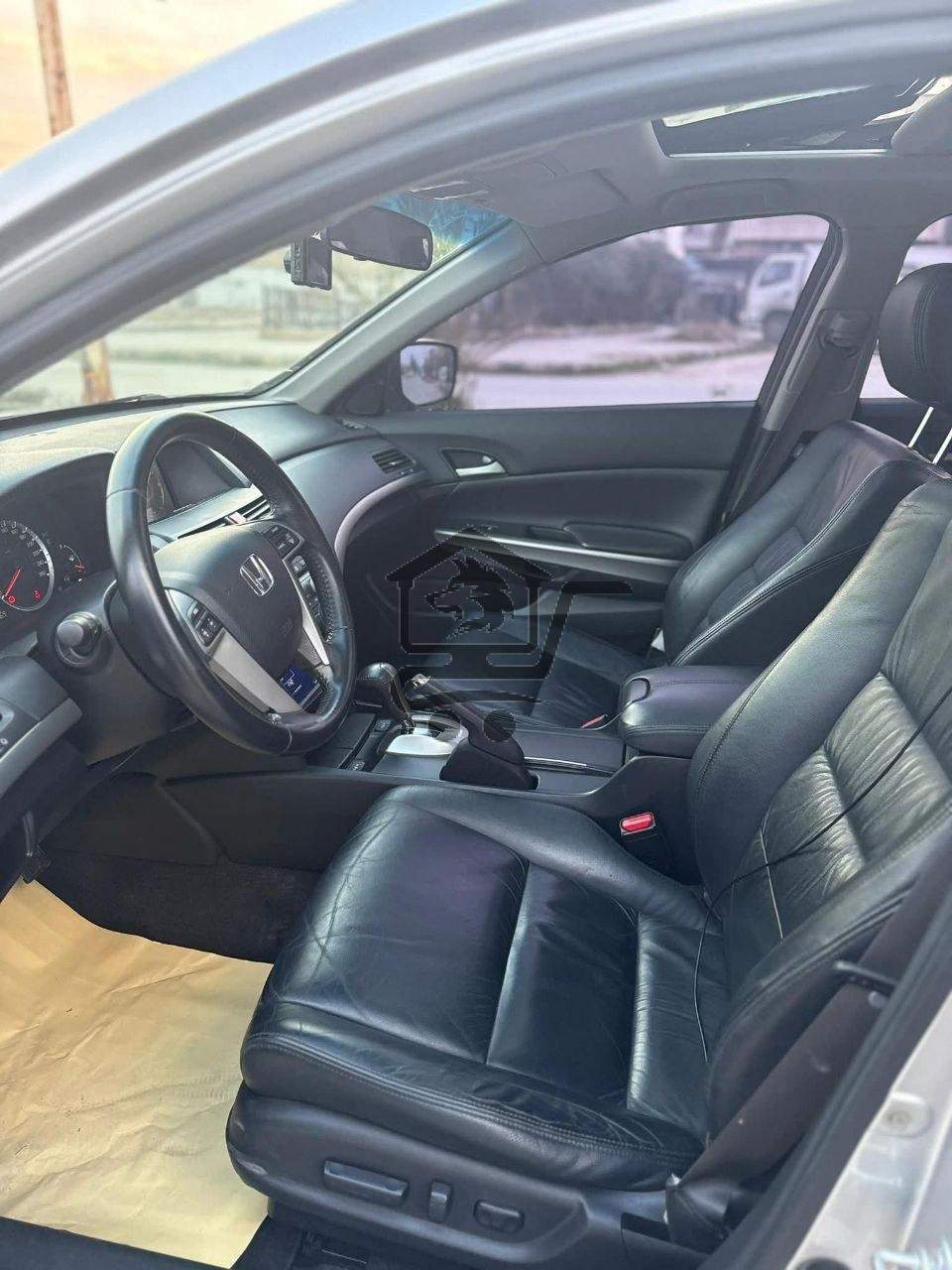 Honda Accord 2010 - الصورة 7