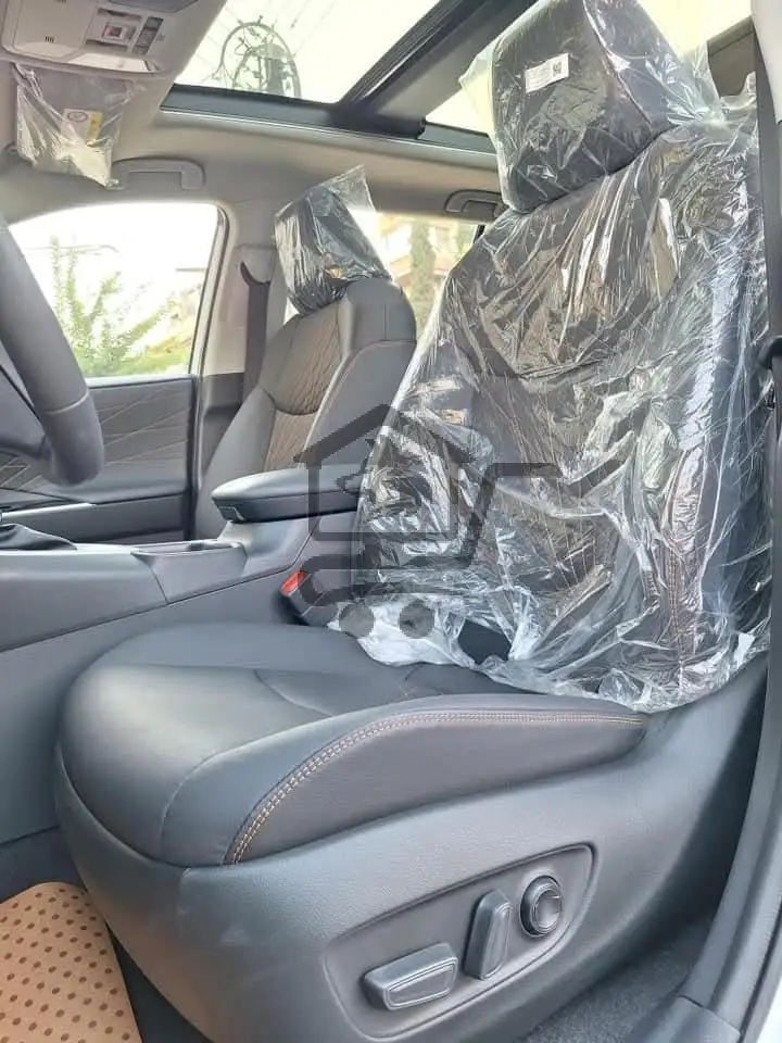 Toyota rav 4 - الصورة 5