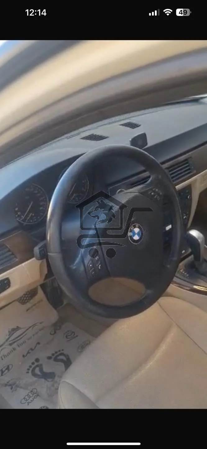 بي ام 2010 BMW 320i - الصورة 5
