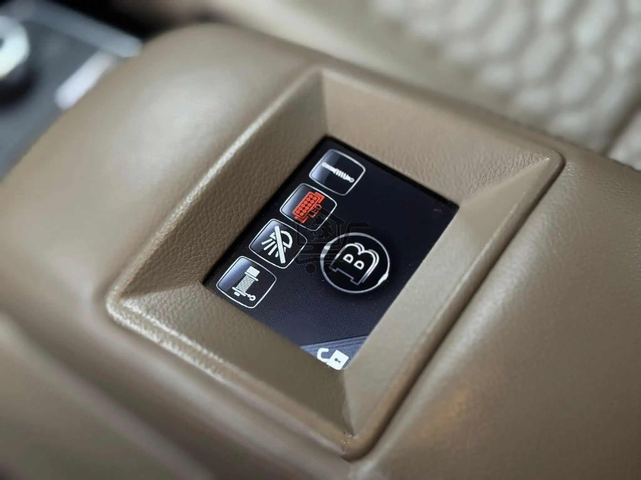 Barbus Square 550 - الصورة 2