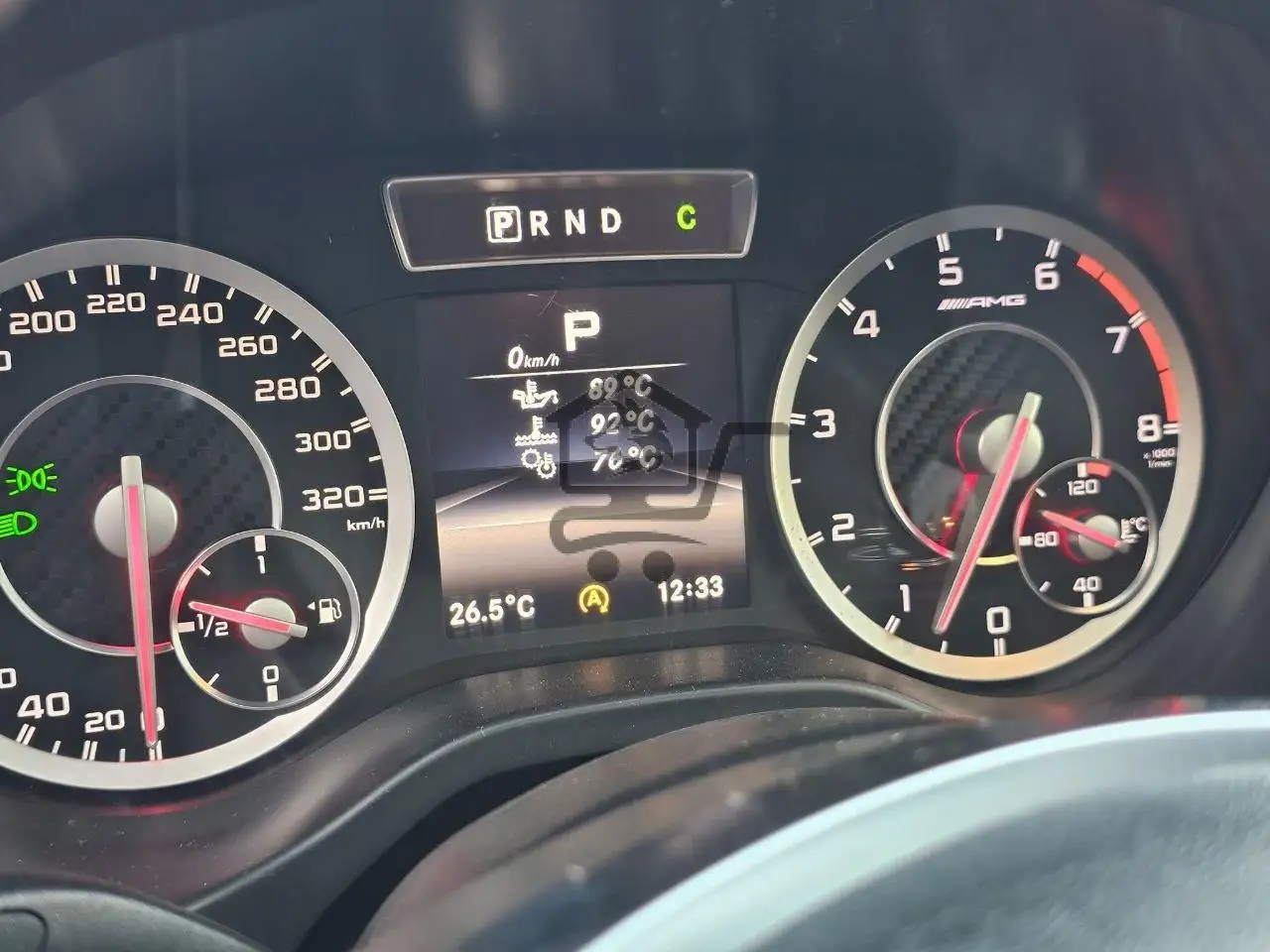 AMG MERCEDES-BENZ A45 - الصورة 7