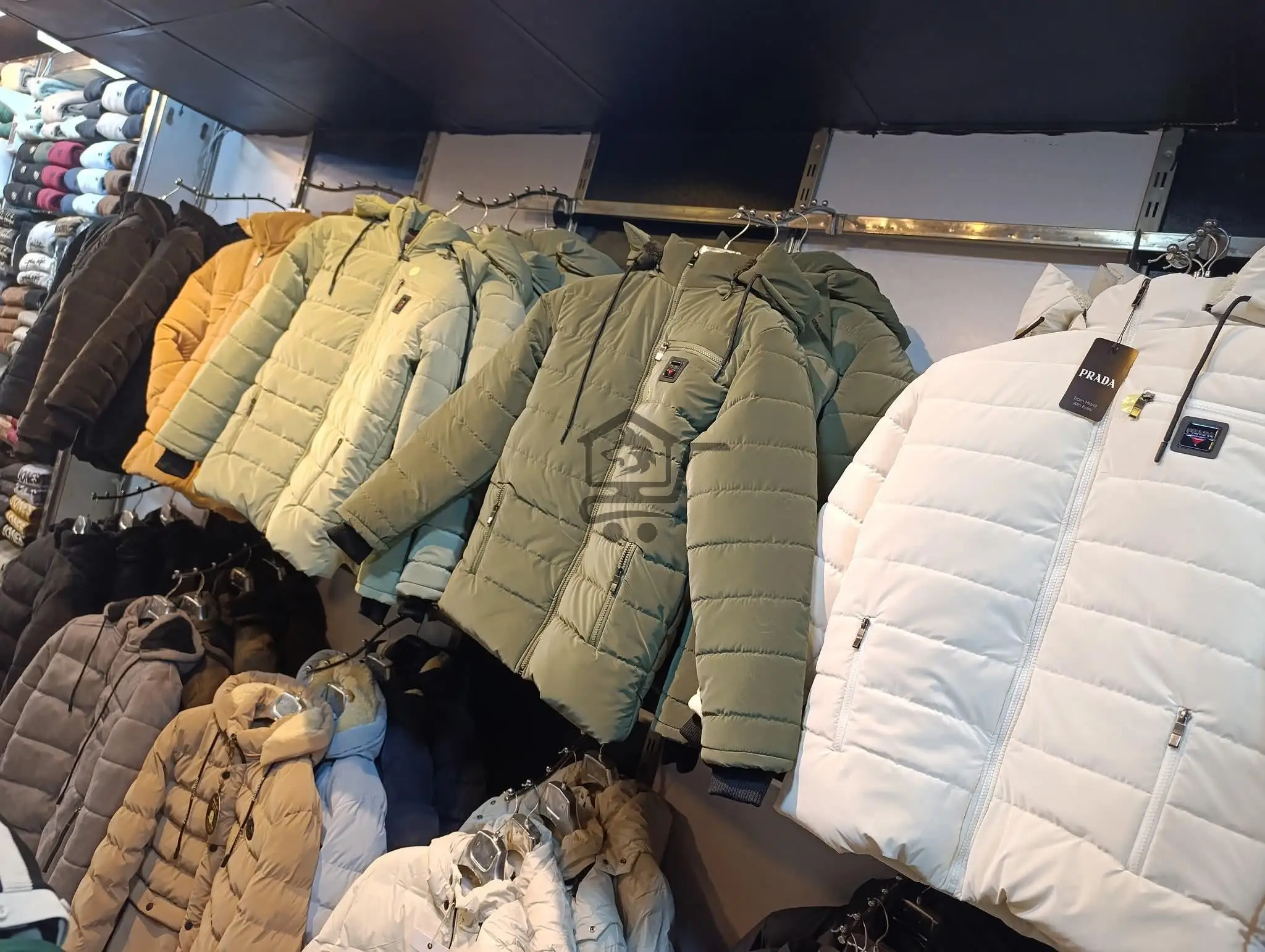 جاكيت للشباب - الصورة 2