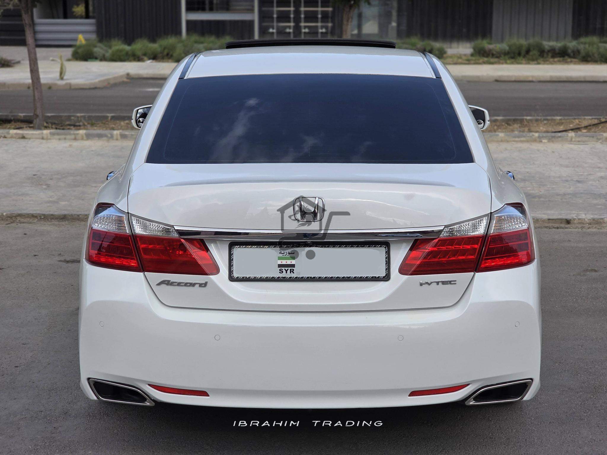 Honda Accord 2015 - الصورة 4