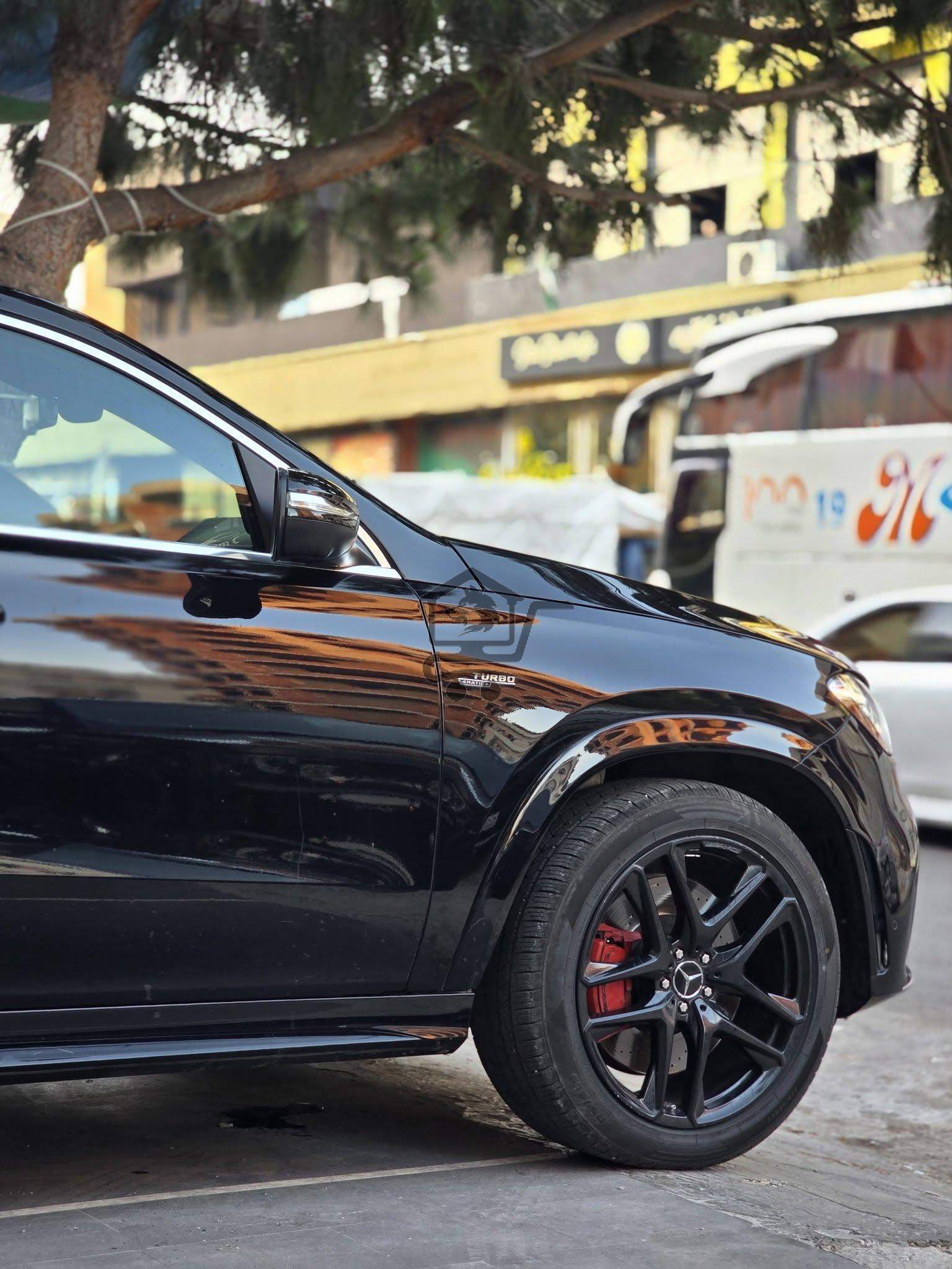 Mercedes GLE 53 4MATIC - الصورة 5