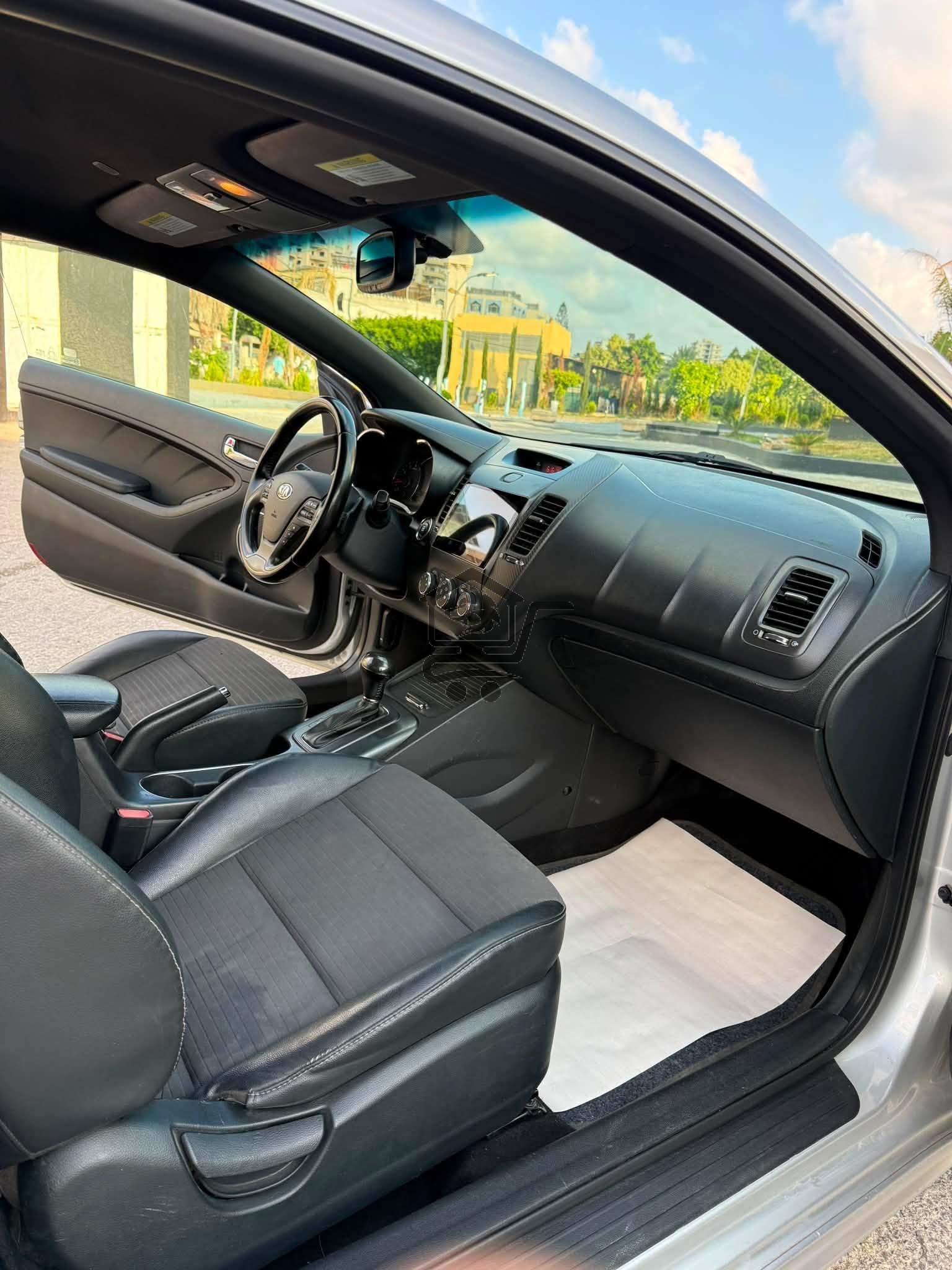 Kia K3 Forte Coupe - الصورة 7