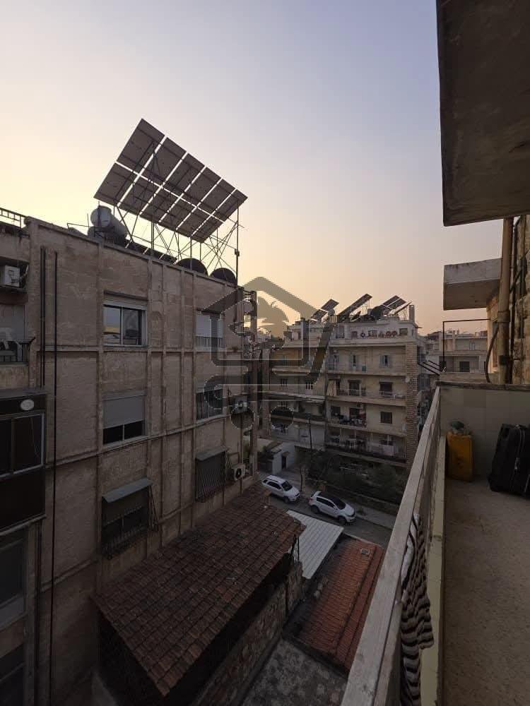 منزل فاخر - الصورة 2