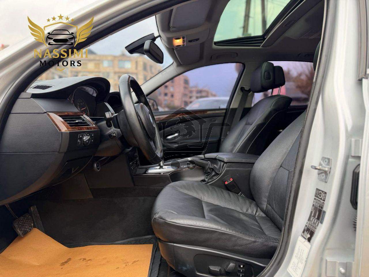 BMW 528i M Package - الصورة 6