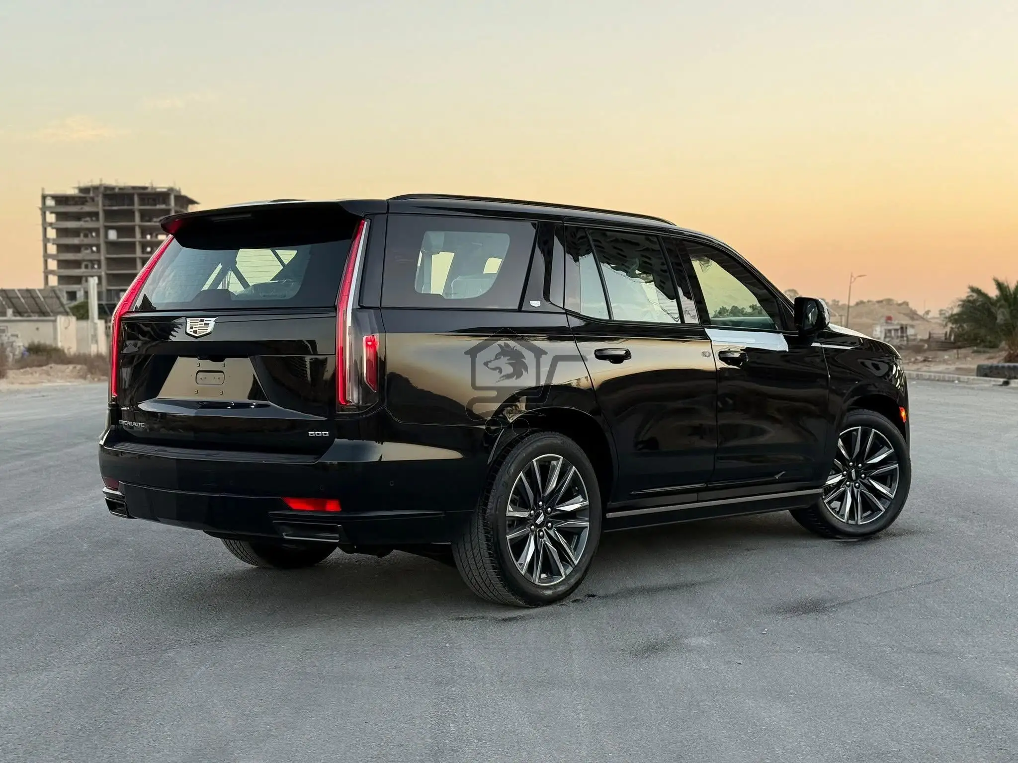 Cadillas Escalade - الصورة 2