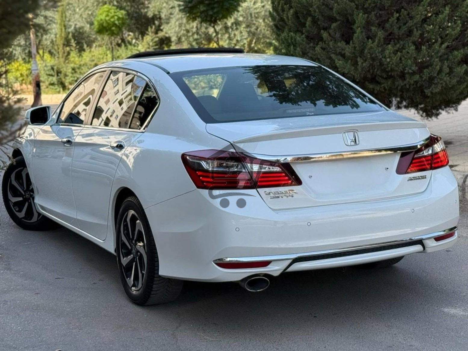 Honda Accord 2016 - الصورة 5