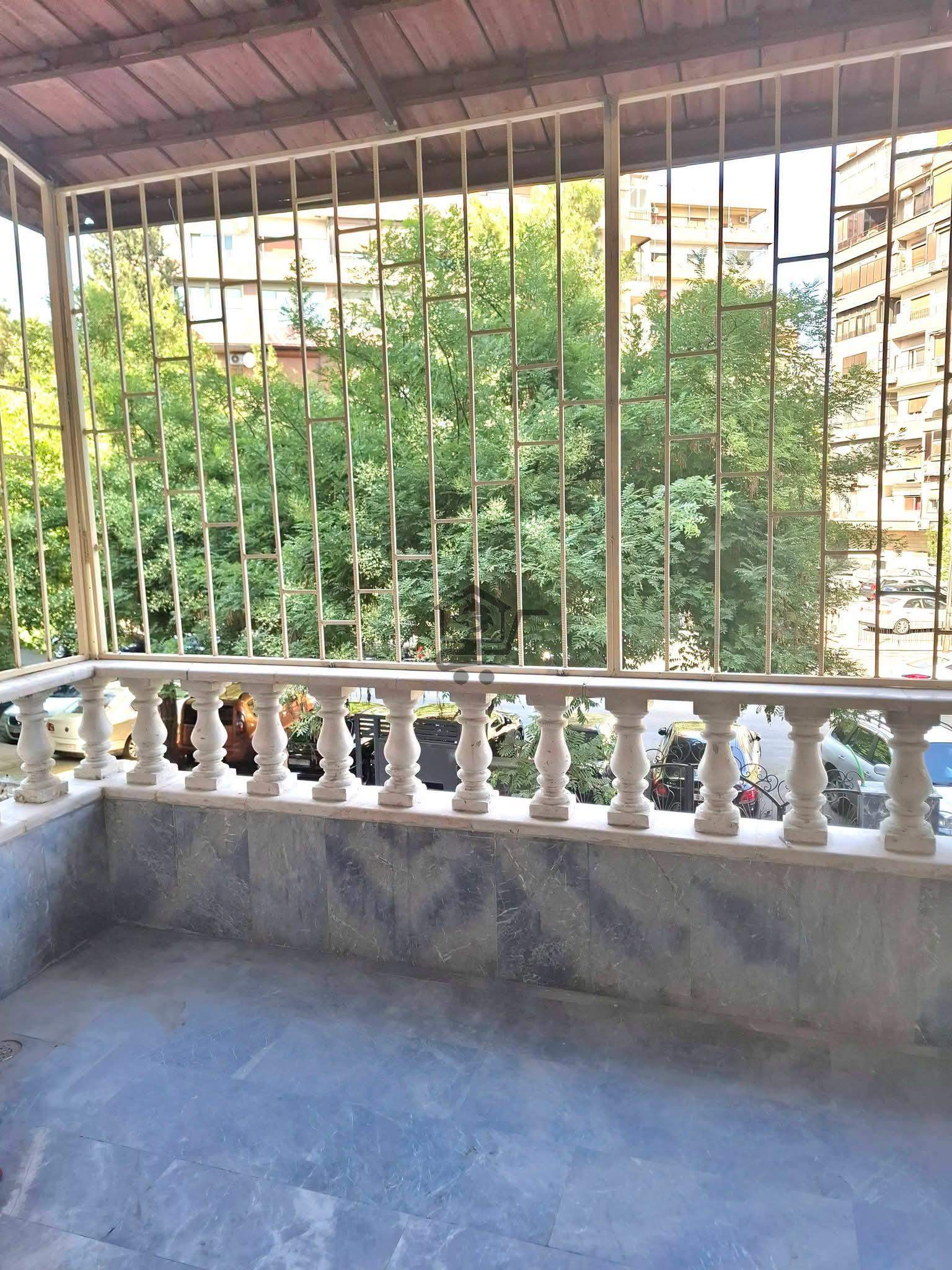 منل فاضي للايجار - الصورة 2
