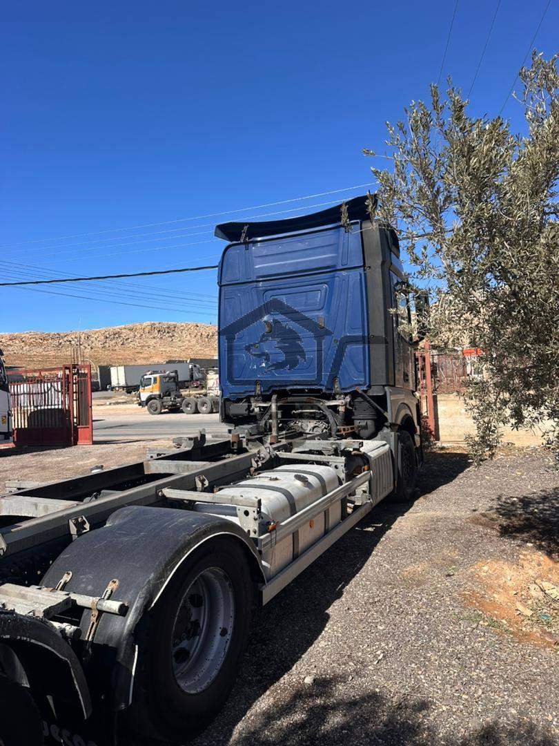 للبيع مارسيدس اكتروس - الصورة 3