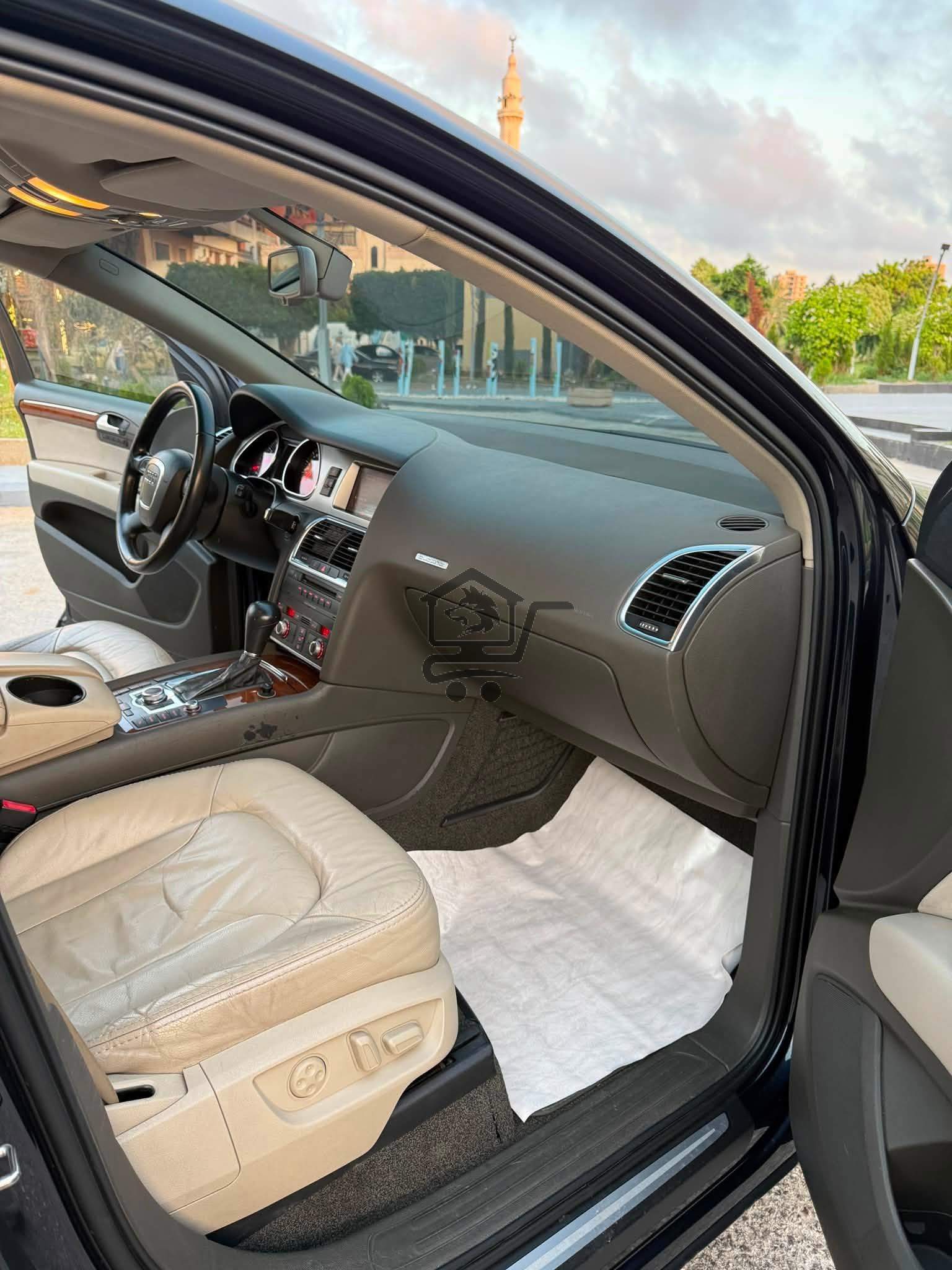 Audi Q7 2009 - الصورة 9