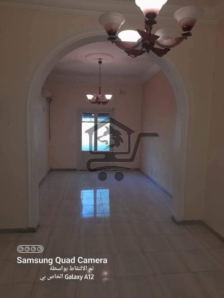 منزل في شارع النيل - الصورة 9