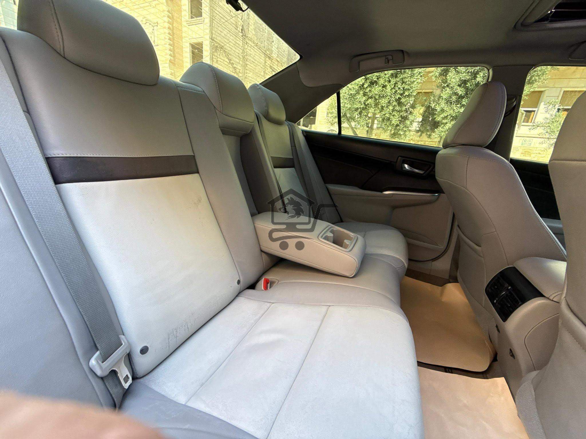 Toyota Camry 2013 - الصورة 9
