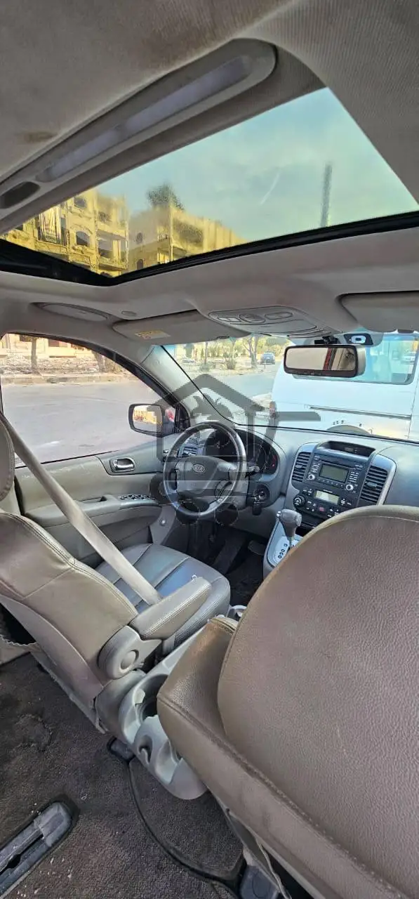 كيا كرنفال أوربي - الصورة 4