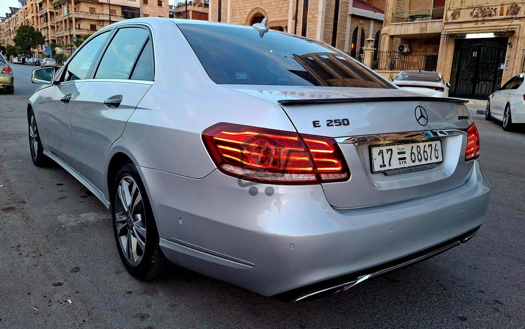 Mercedes-Benz E250 2014 - الصورة 4