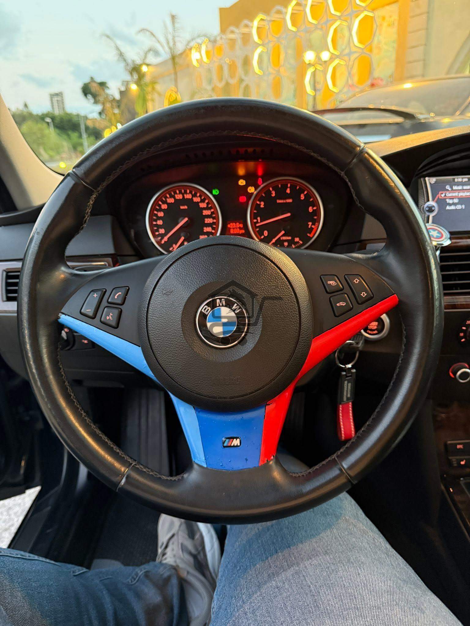 BMW 528i 2010 - الصورة 7