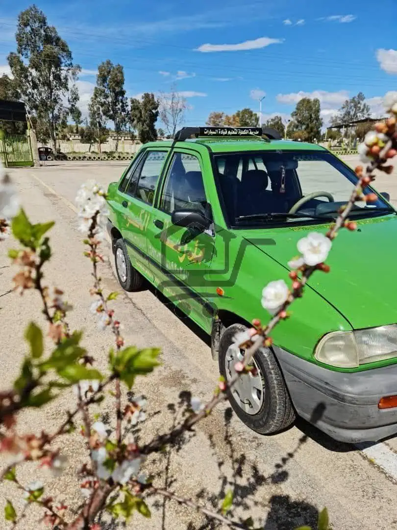 مدرسة الكسوة الحديثة لتعليم قيادة السيارات - الصورة 2