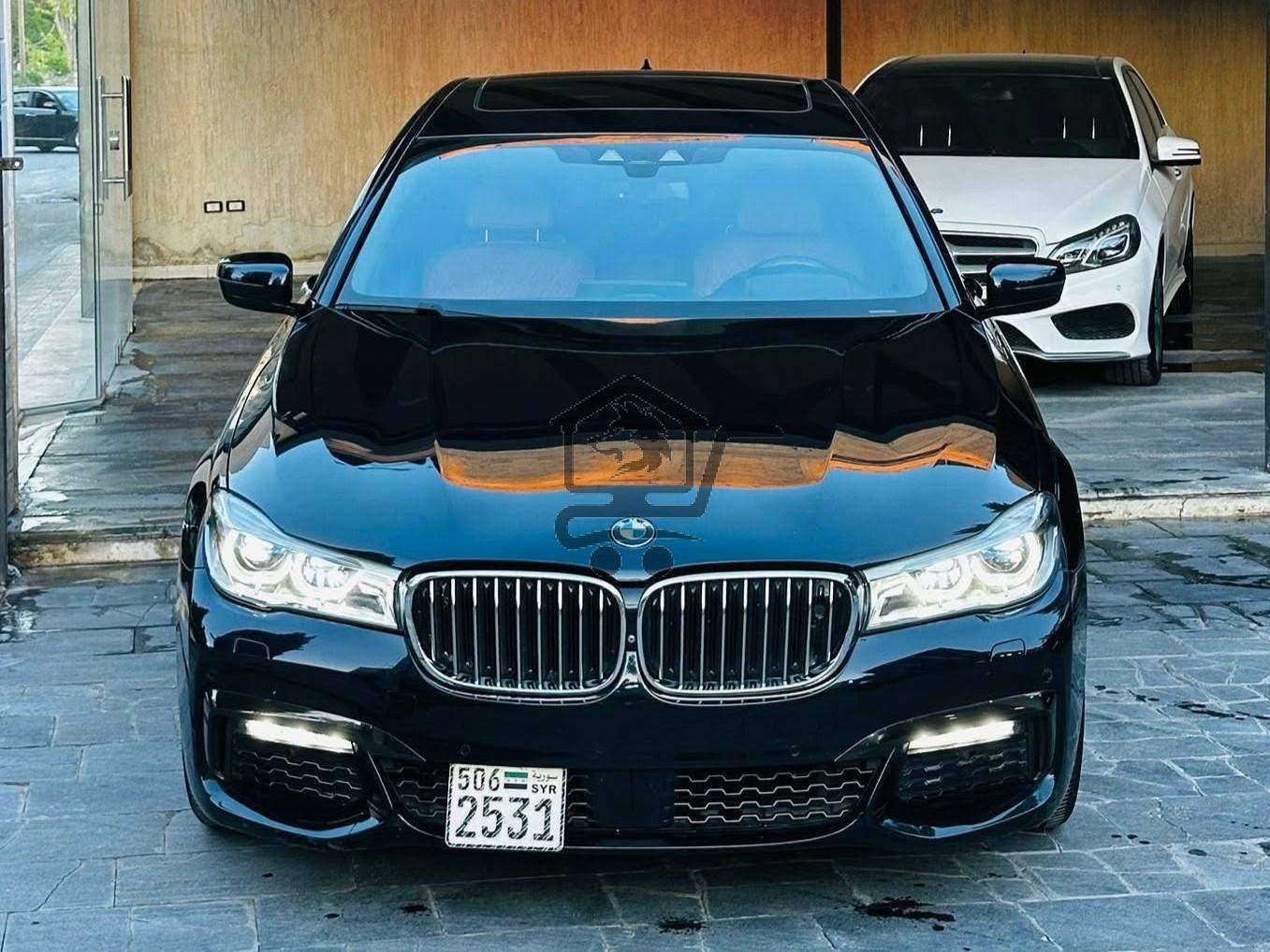 BMW 730Li 2018 - الصورة 1