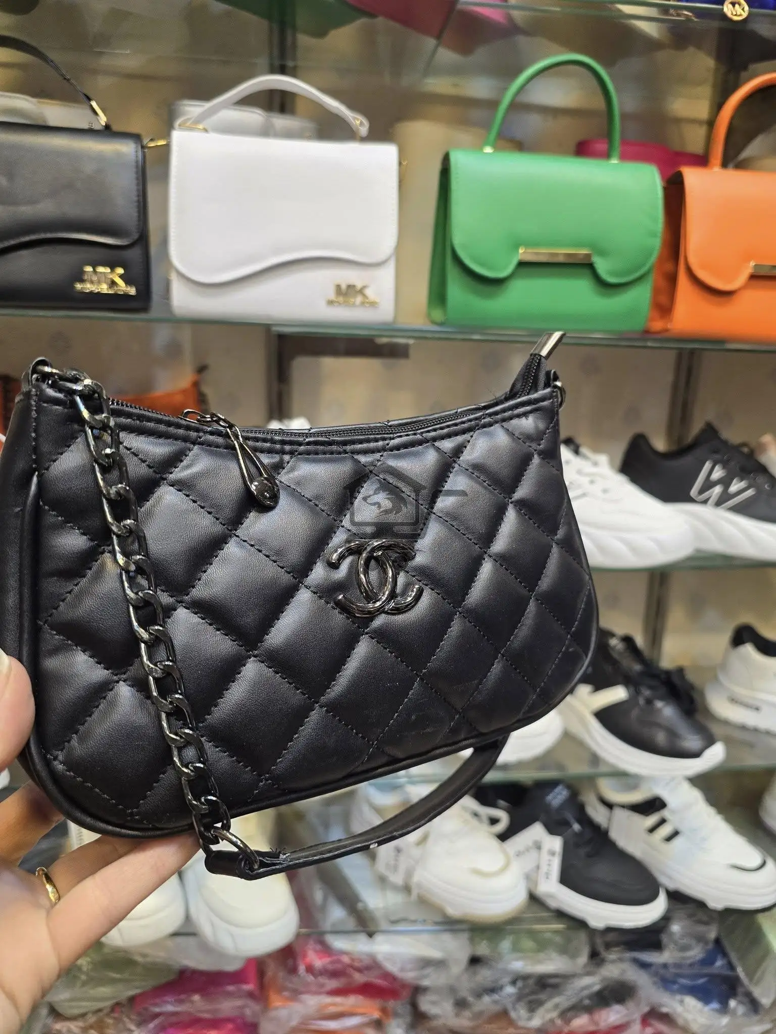 حقائب مكي - الصورة 2