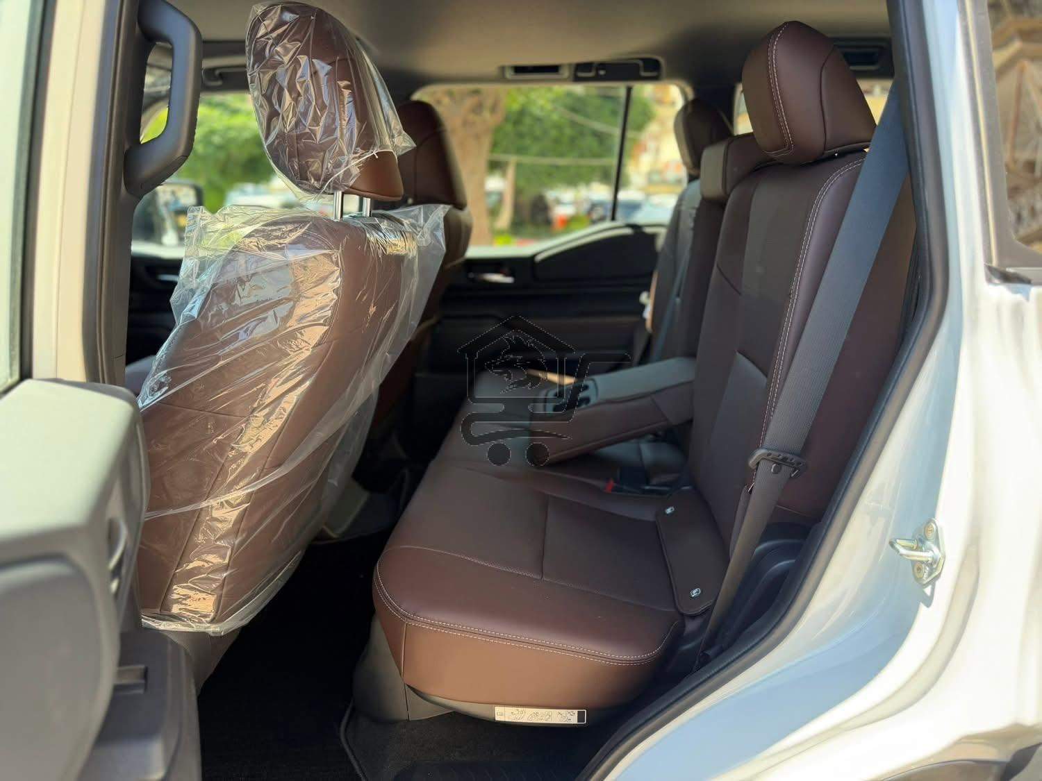 Toyota Land Cruiser Prado - الصورة 9