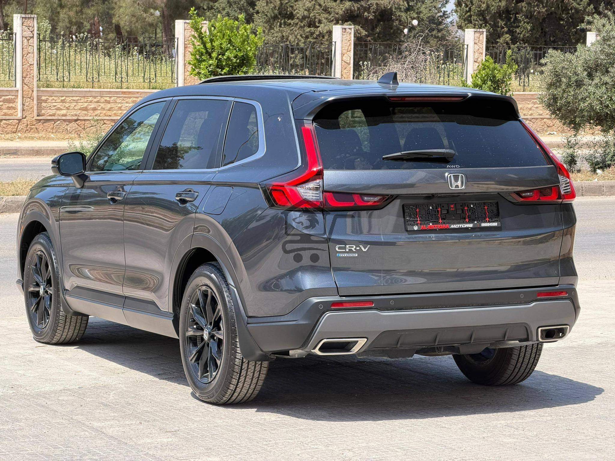 Honda CR-V Hybrid - الصورة 4