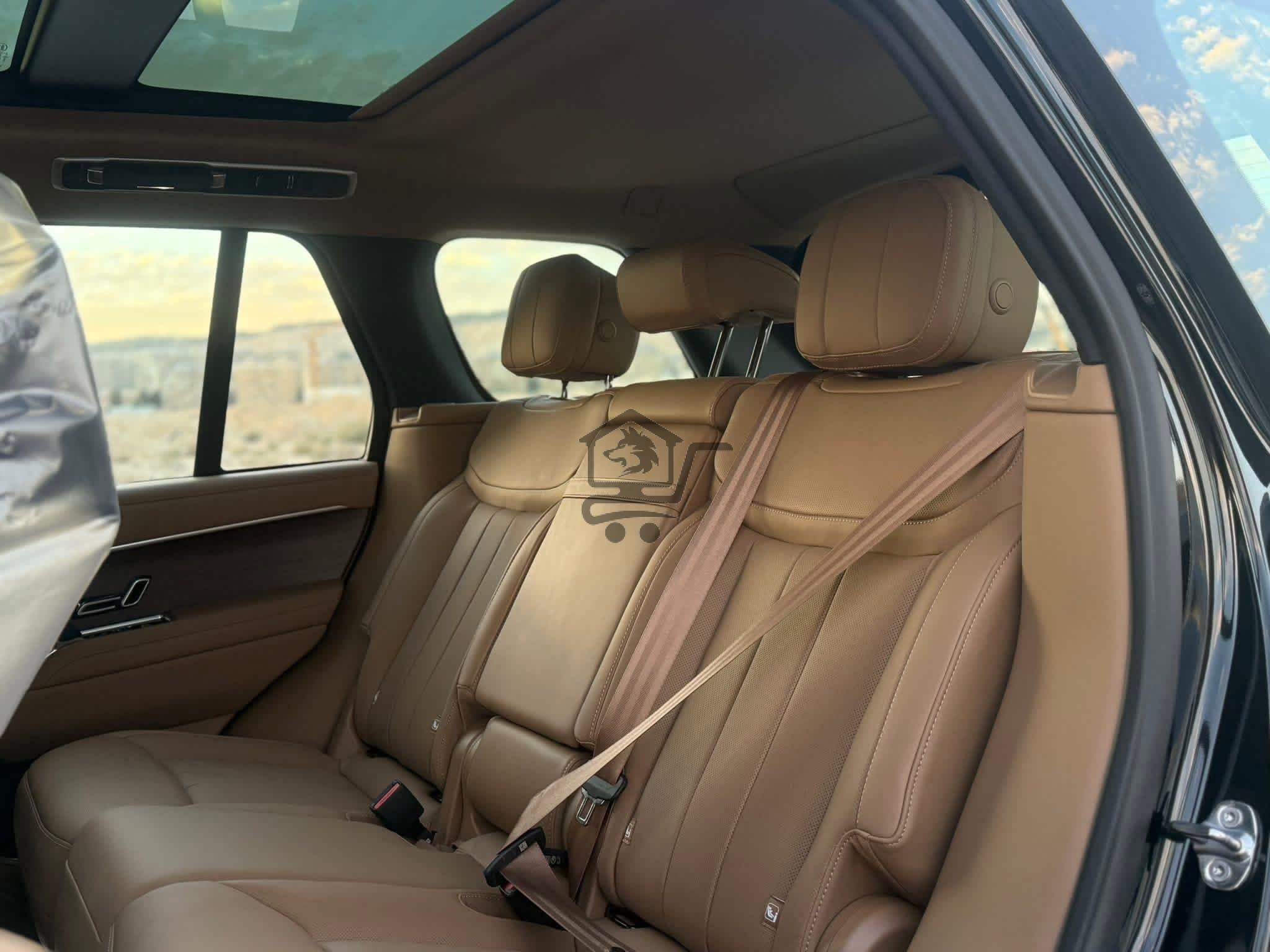 Range rover - الصورة 7