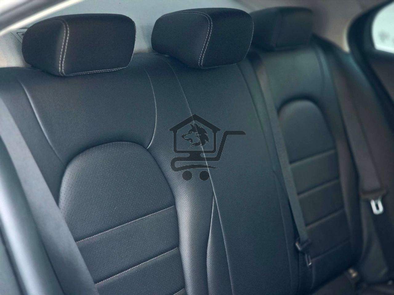 MERCEDES BENZ C300 - الصورة 10