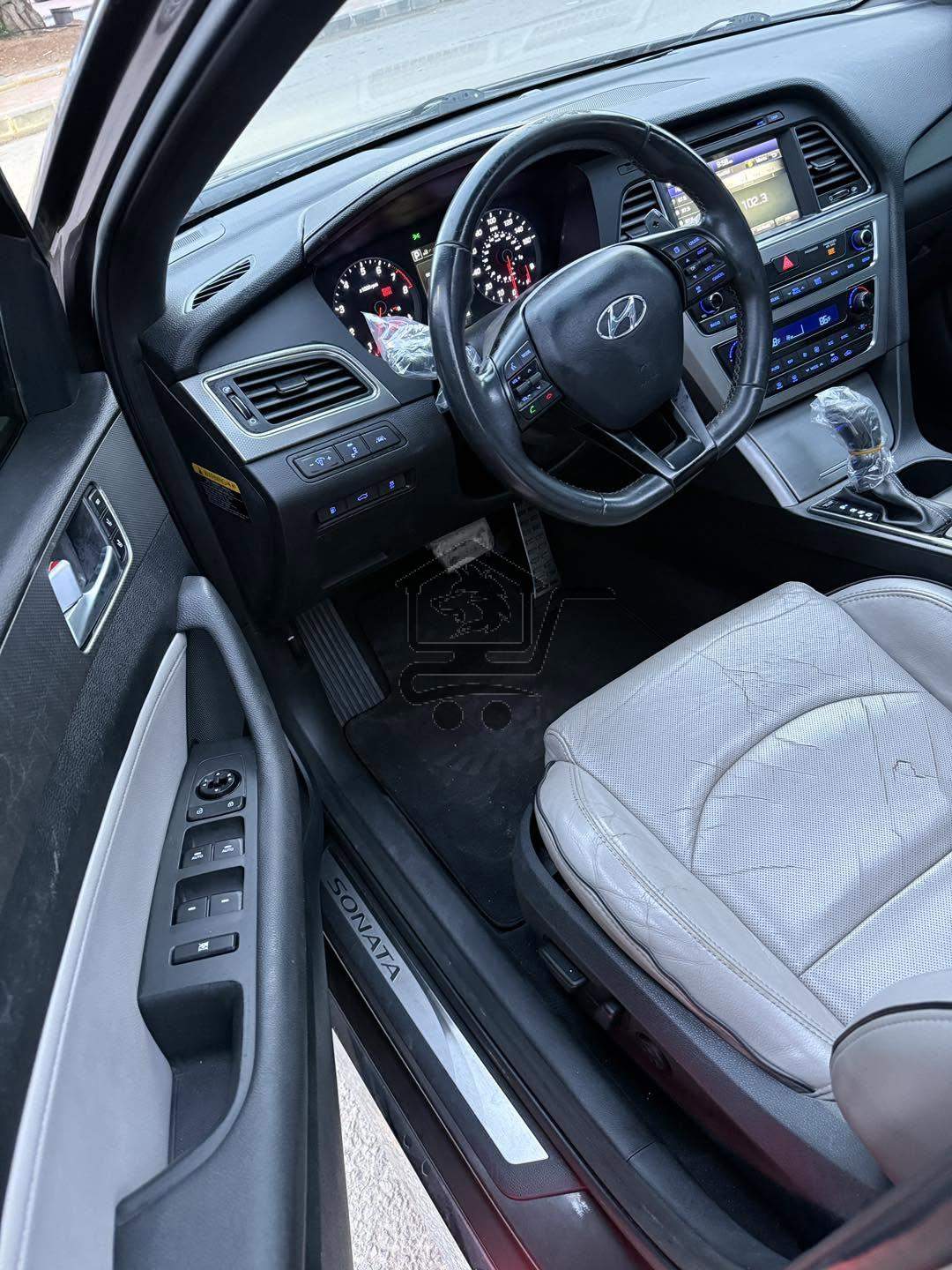 Hyundai Sonata 2015 - الصورة 7