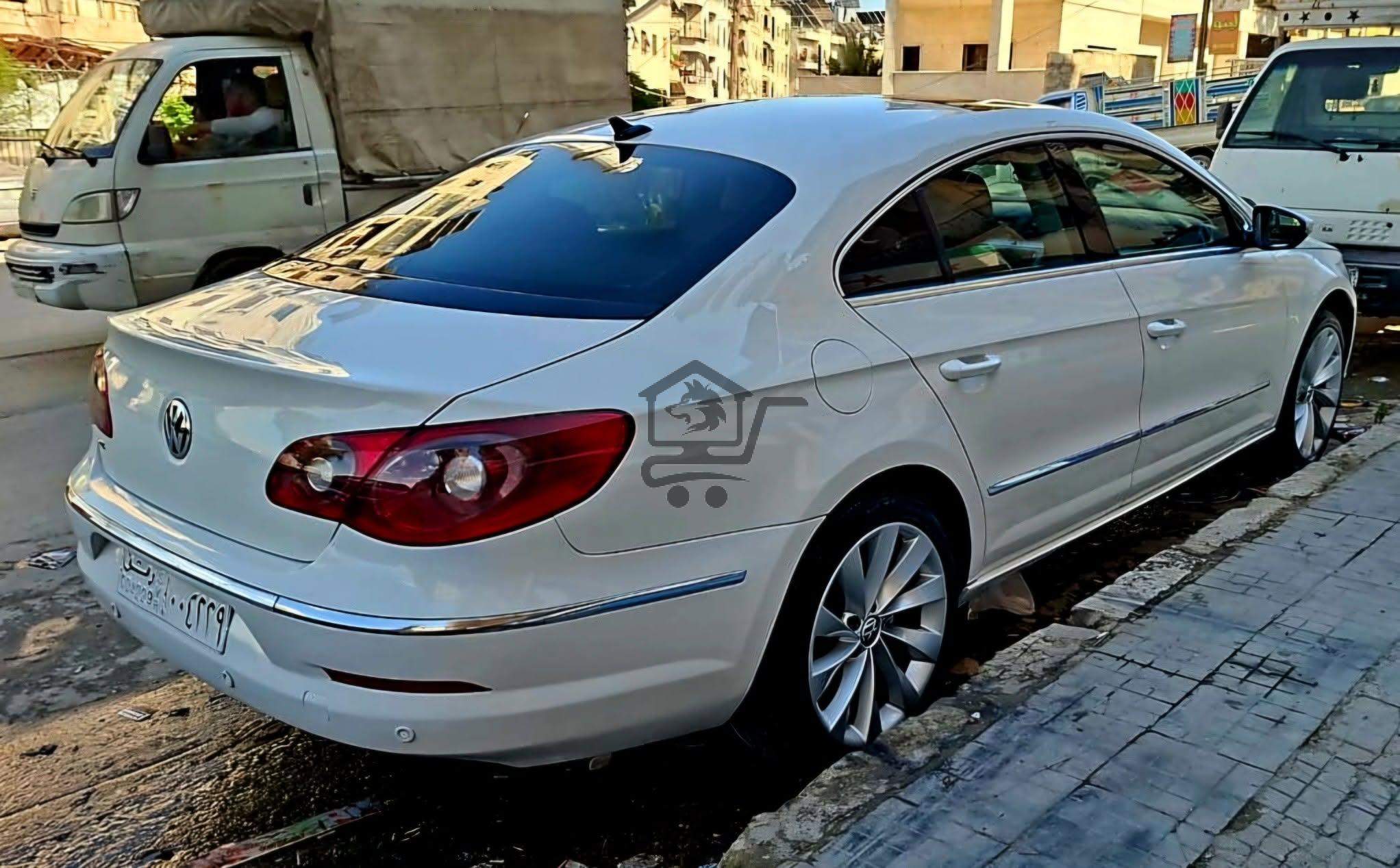 Volkswagen Passat 2010 - الصورة 2
