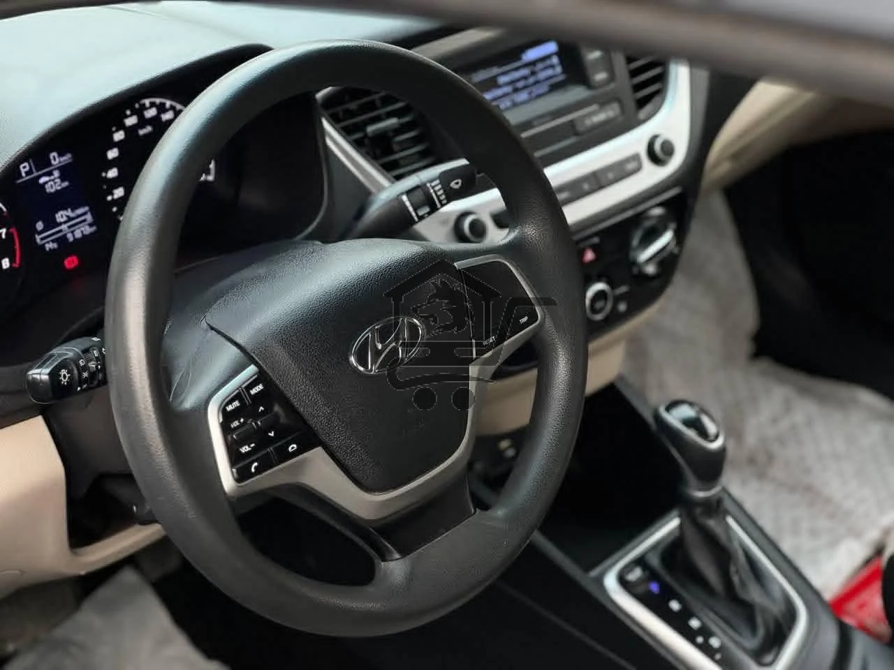 Hyundai Accent - الصورة 2