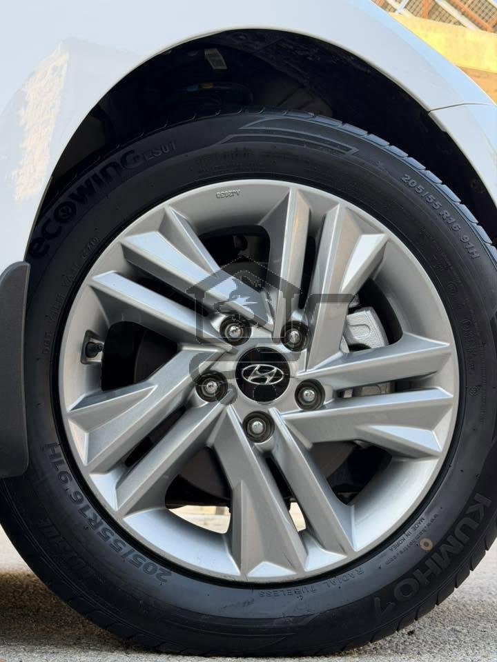 Hyundai Elantra 2020 - الصورة 5