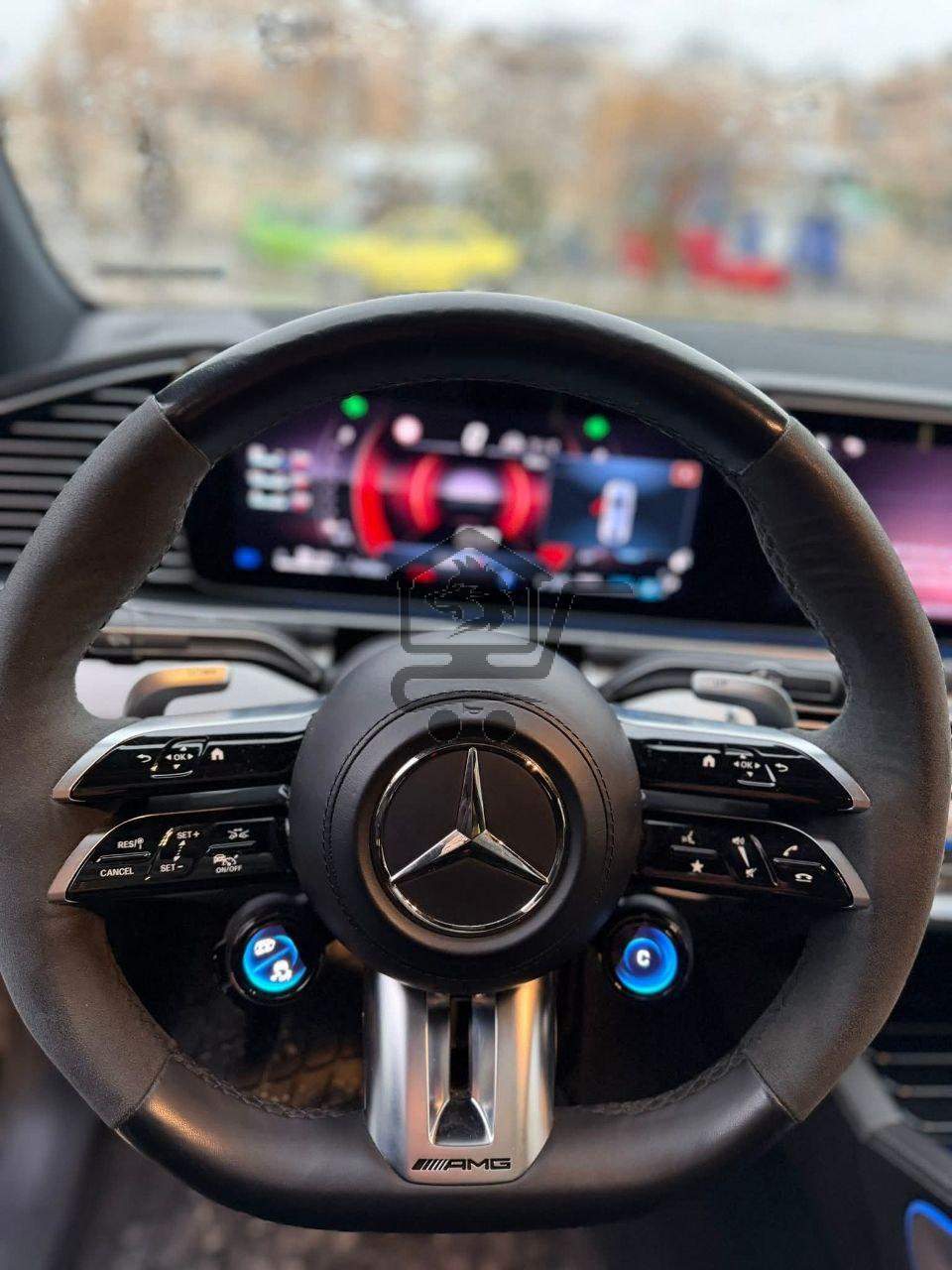 Mercedes-Benz GLE53 AMG 4MATIC - الصورة 8
