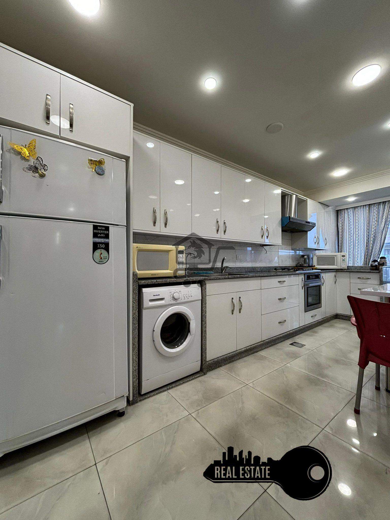 شقة في مشروع دمر - الصورة 4