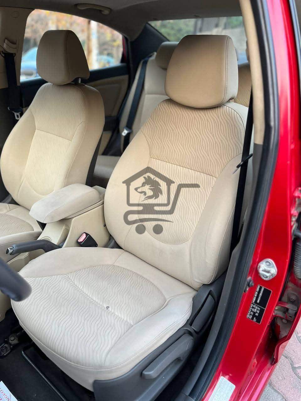 Hyundai Accent 2011 - الصورة 5