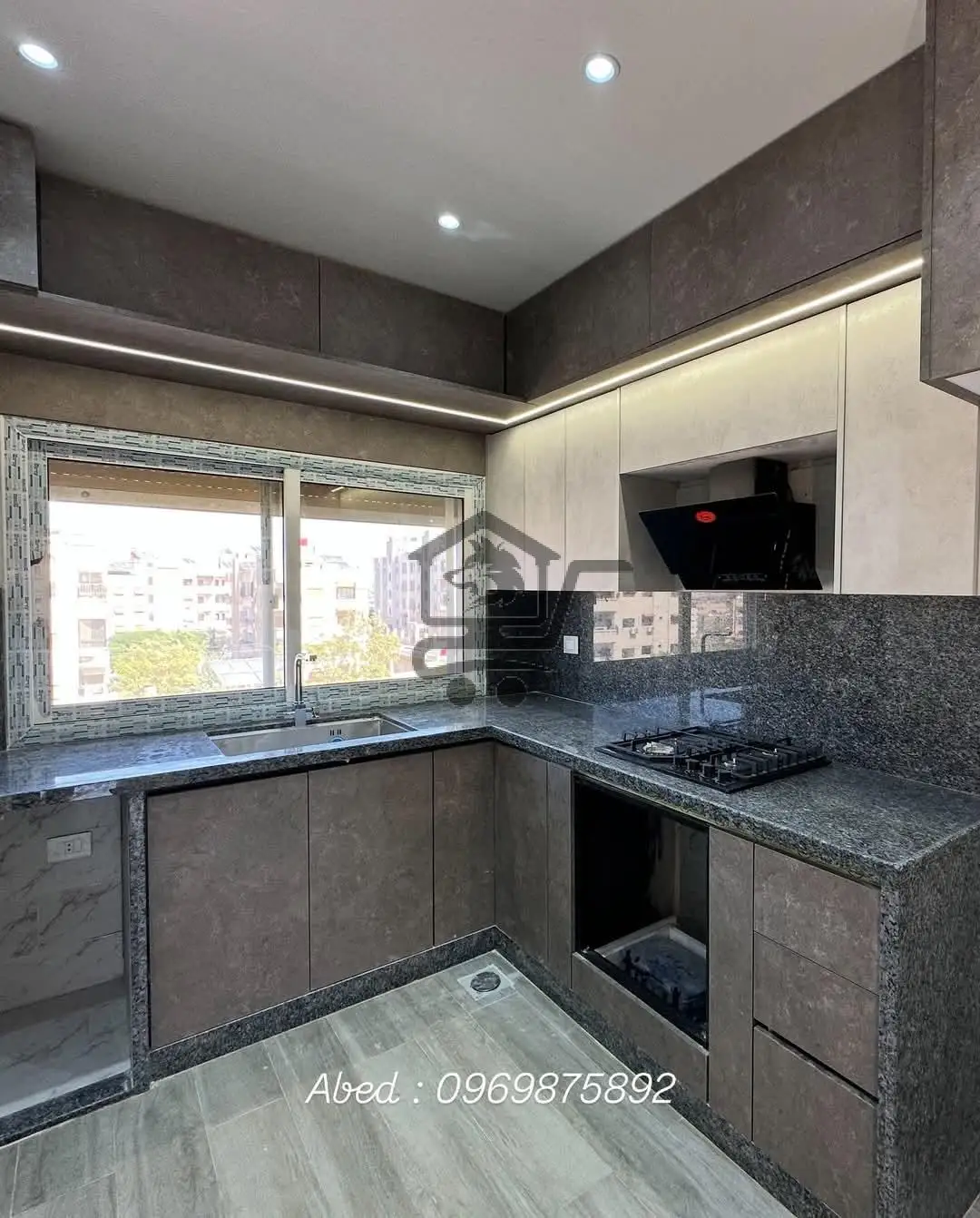 فرصة ذهبية لامتلاك منزل واسع بتصميم فريد - الصورة 3