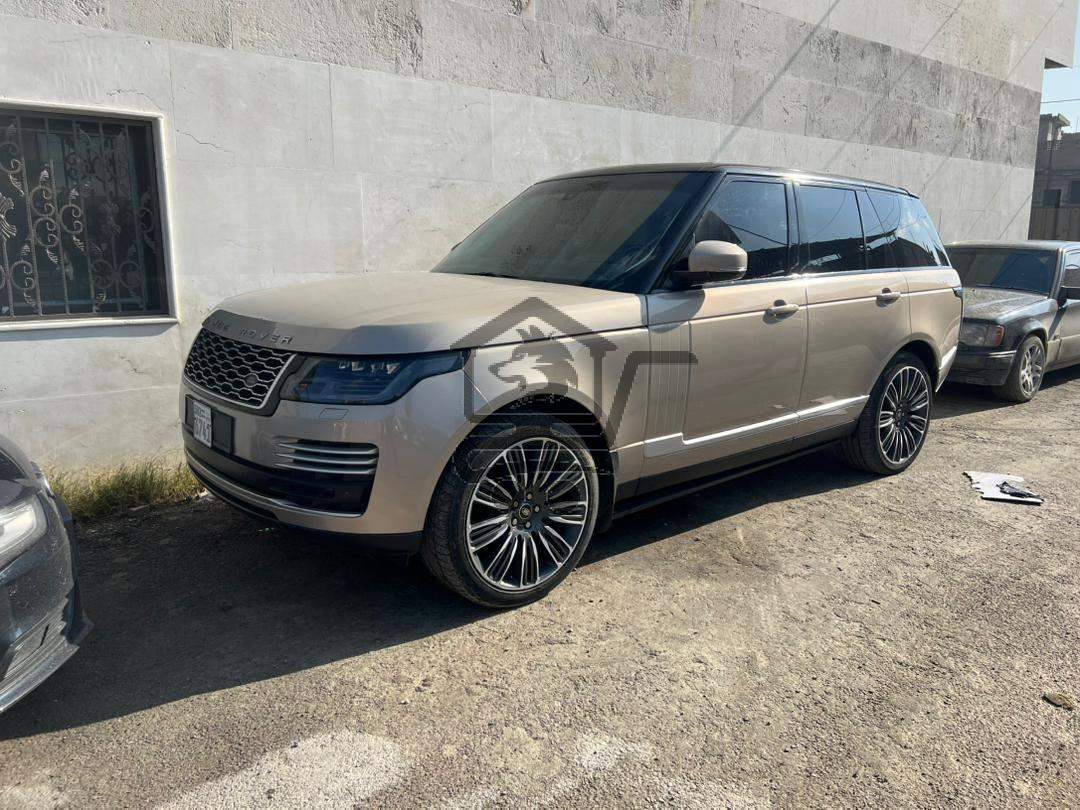 رانج روفر فووك – بلاك إديشن | ر - الصورة 1