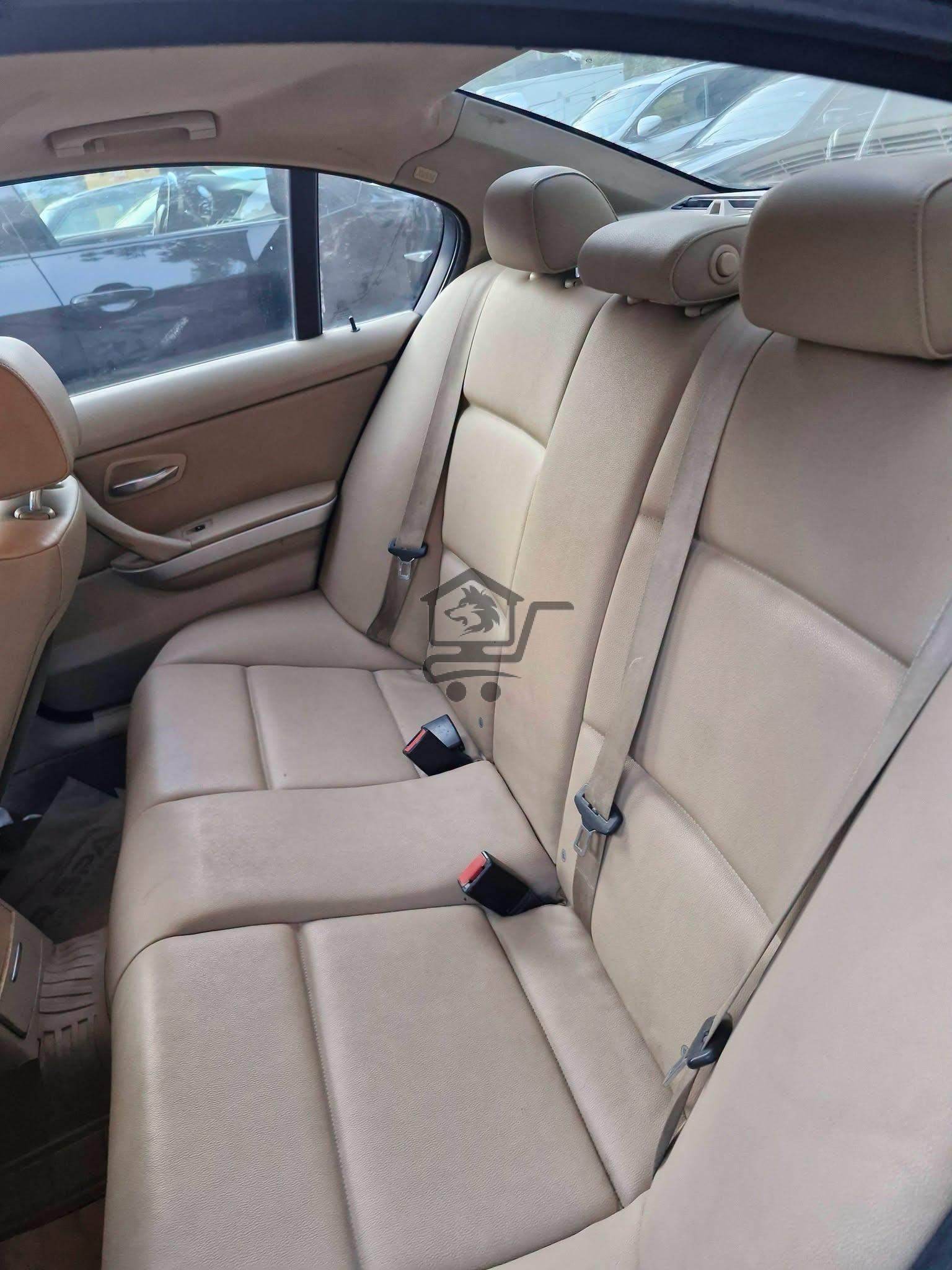 BMW 316i 2009 - الصورة 8
